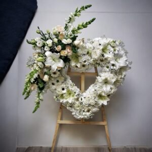 Corazón Fúnebre Elegante Gerberas